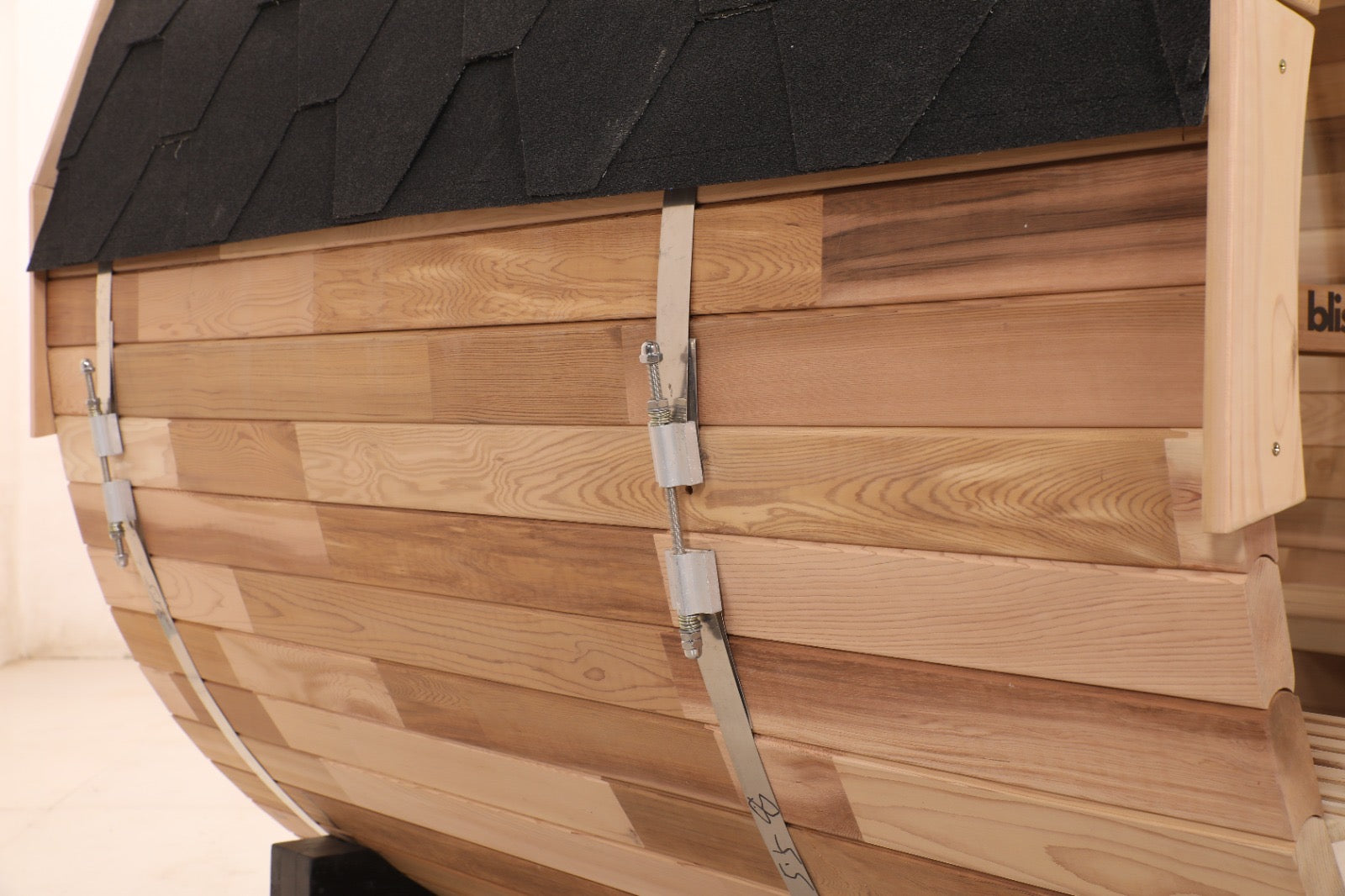 Blisspod Prague Canadian Red Cedar Outdoor Steam Barell Sauna
