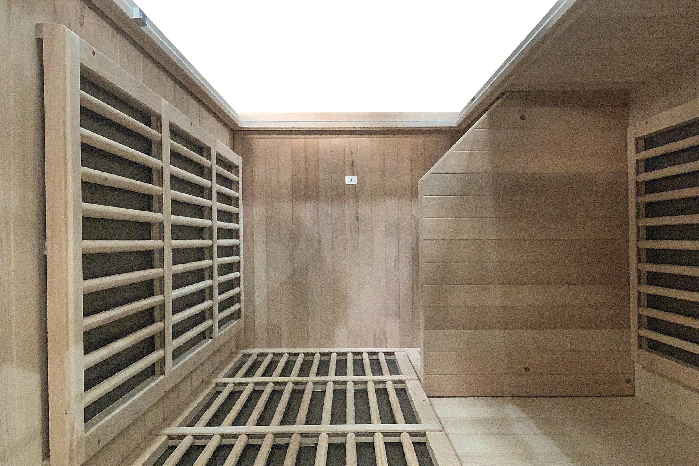 Blisspod Vienna Far Infrared Sauna Canadian Hemlock Very Low EMF 1 Person