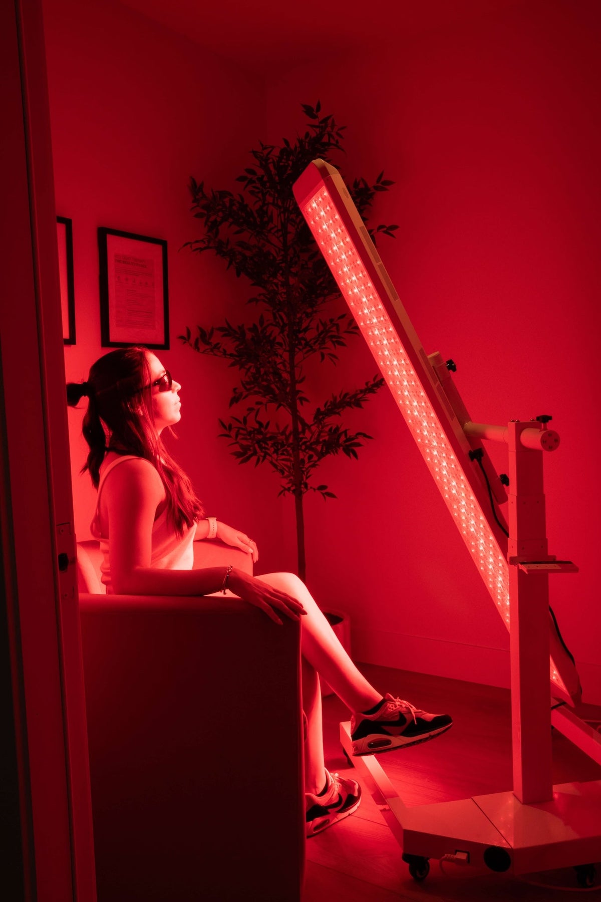Renew Panorama Full-Body Light Therapy Panel