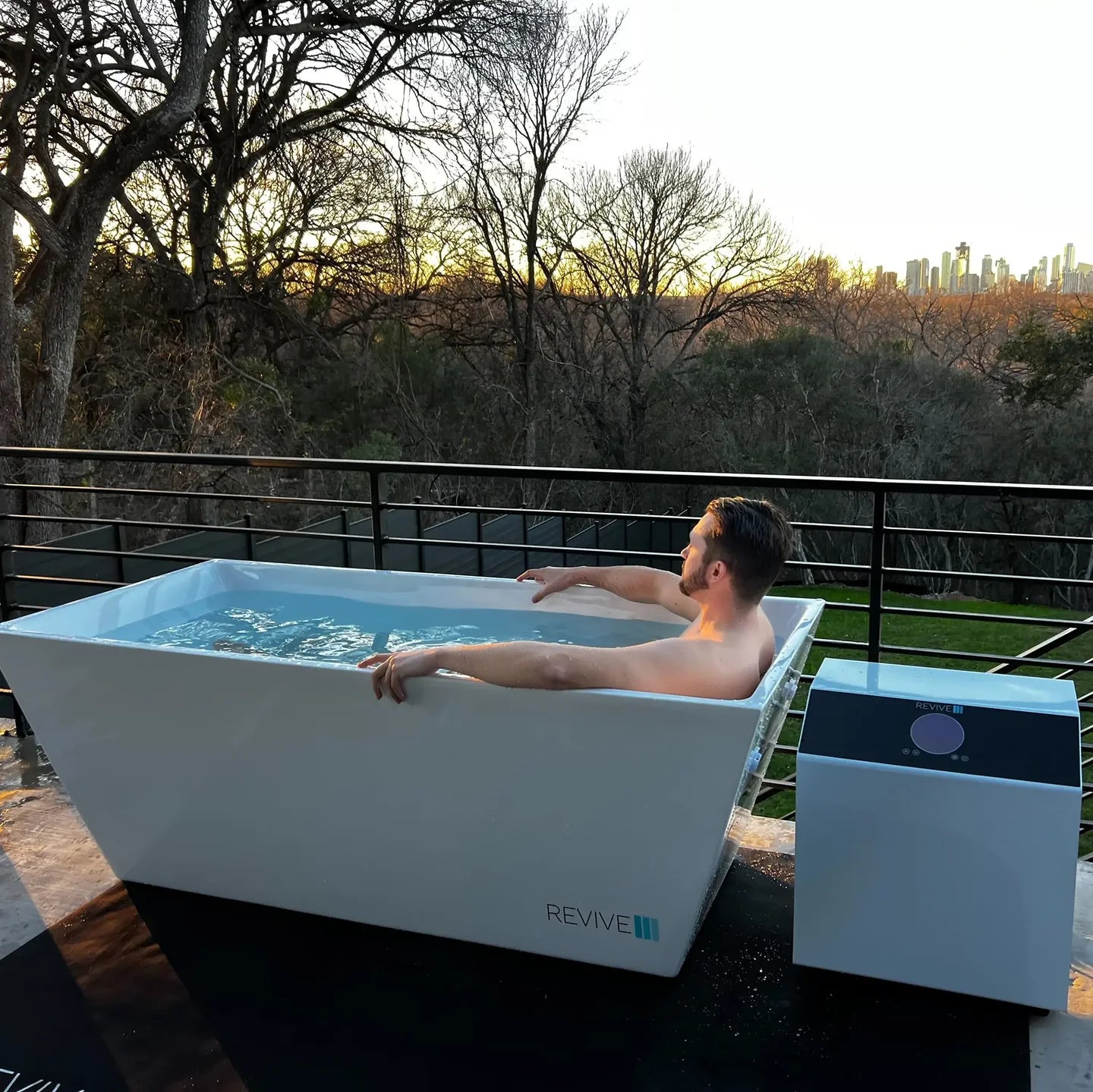 Acrylic Hot & Cold Plunge